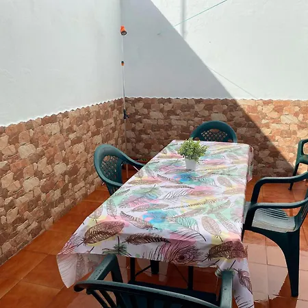 Casa Vacacional En Zona Centrica En Conil Familias Y Parejas Holiday home *