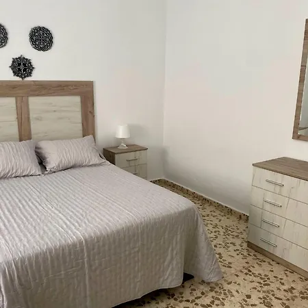 Holiday home Casa Vacacional En Zona Centrica En Conil Familias Y Parejas *